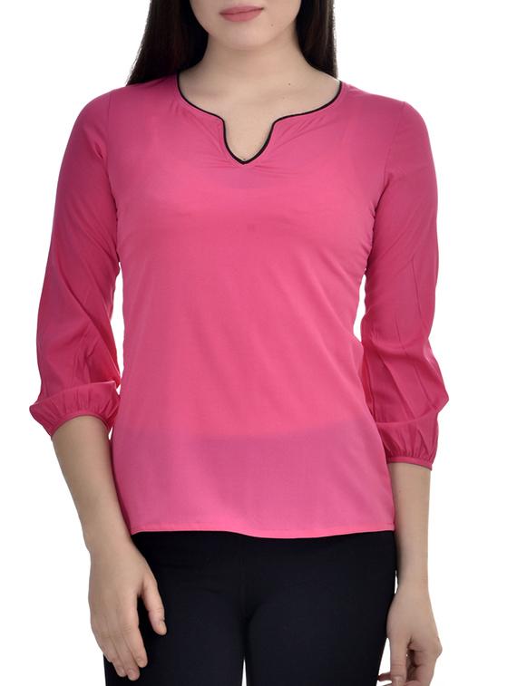 contrast piping notch neck top