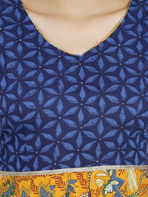 mustard cotton flared kurta - 10033963 - Standard Image - 4