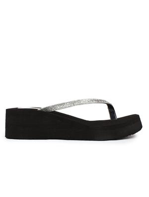 silver leatherette toe separator flip flop - 10124259 - Standard Image - 2