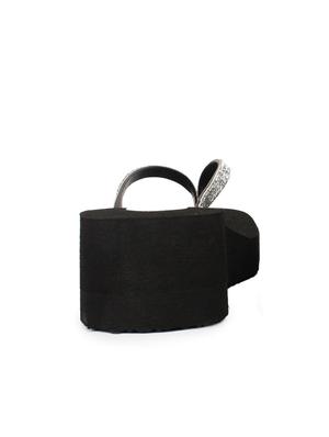 silver leatherette toe separator flip flop - 10124259 - Standard Image - 3