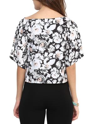 white floral print boxy top - 10155788 - Standard Image - 3