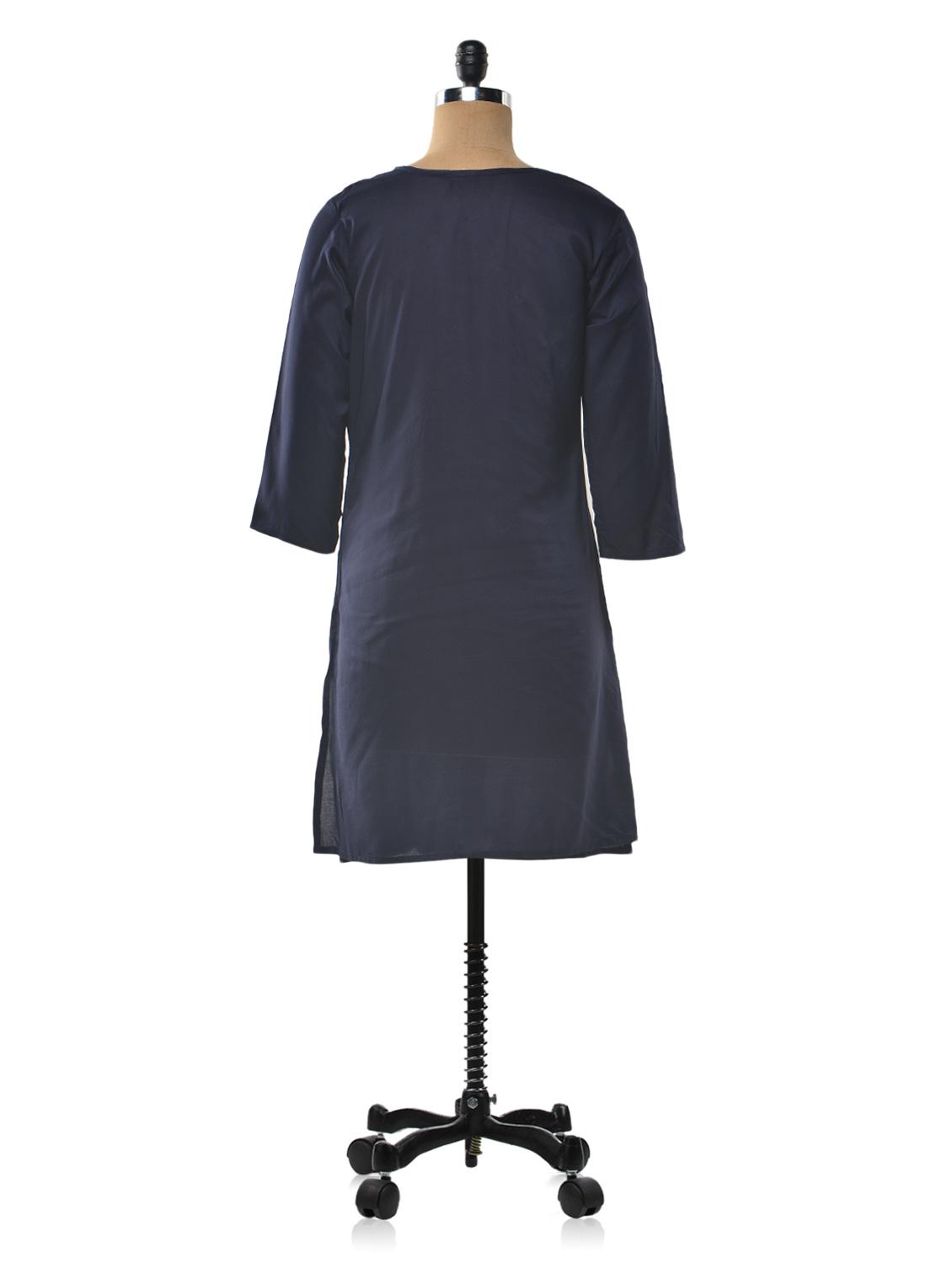 cotton round neck kurta - 1023904 - Zoom Image - 3