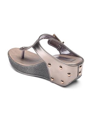 silver open thong wedge - 10288317 - Standard Image - 4
