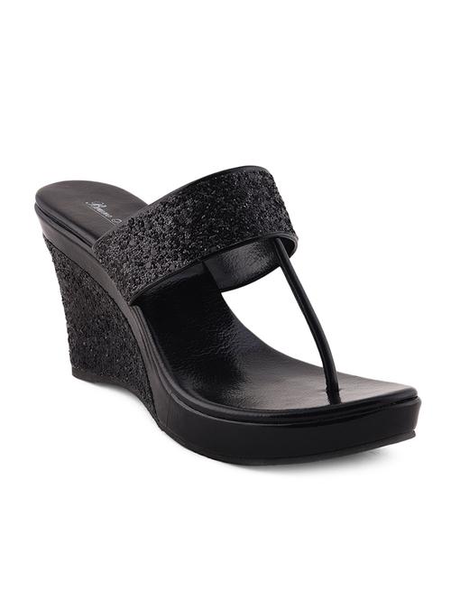 wedges - 10417069 - Standard Image - 1