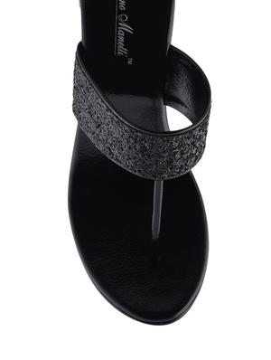 wedges - 10417069 - Standard Image - 4