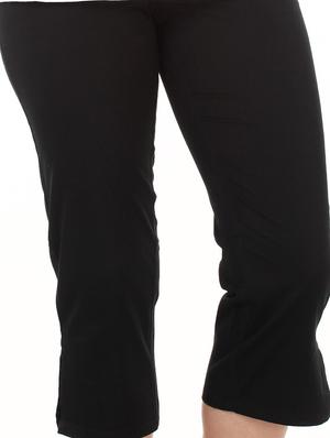 black cotton lycra capris - 1052226 - Standard Image - 4
