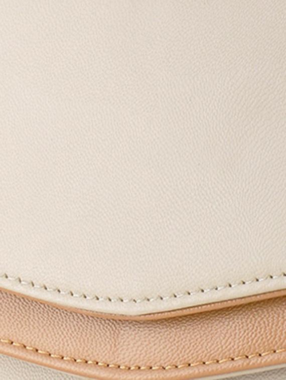 beige plain solid leatherette wallet - 1055761 - Zoom Image - 4