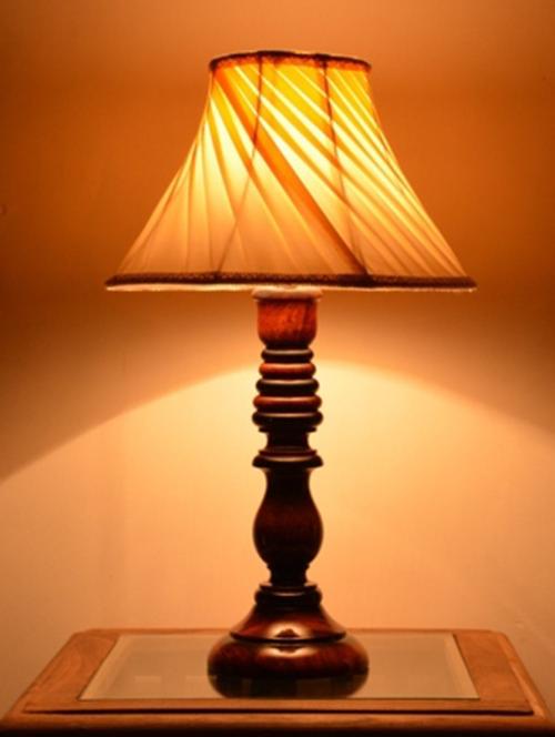 cream wooden table lamp - 1065600 - Very Small Image - 1