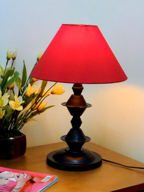 red metal and fabric table lamp - 1066905 - Standard Image - 1