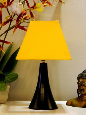 yellow metal and fabric table lamp - 1067100 - Standard Image - 2