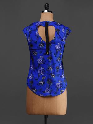 printed polycrepe top - 1069433 - Standard Image - 3