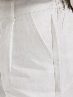 white linen shorts - 10700571 - Standard Image - 4
