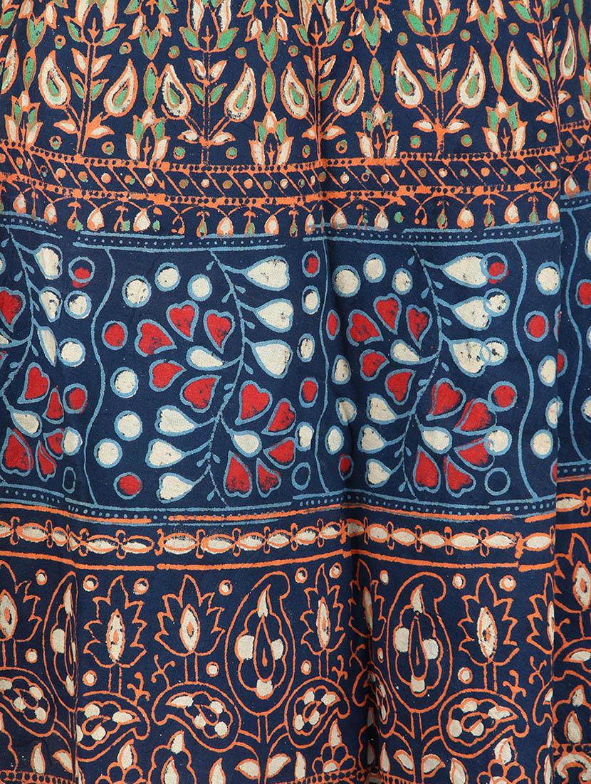 printed long wrap skirt - 1076191 - Zoom Image - 3