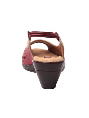red leatherette wedge - 10859188 - Standard Image - 3