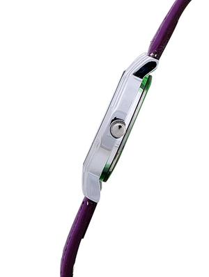 wristwatch - 10885112 - Standard Image - 2