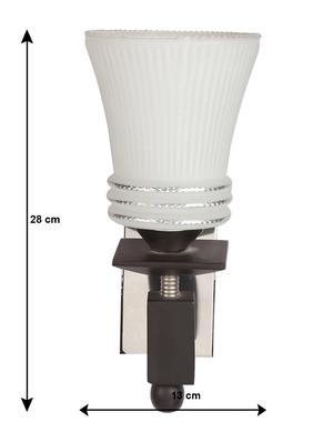 wall lamps - 10894377 - Standard Image - 4
