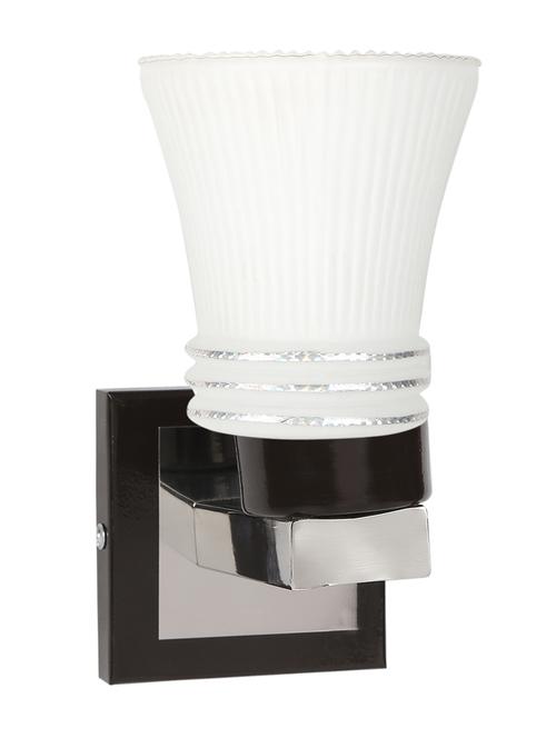 wall lamps - 10894760 - Standard Image - 1