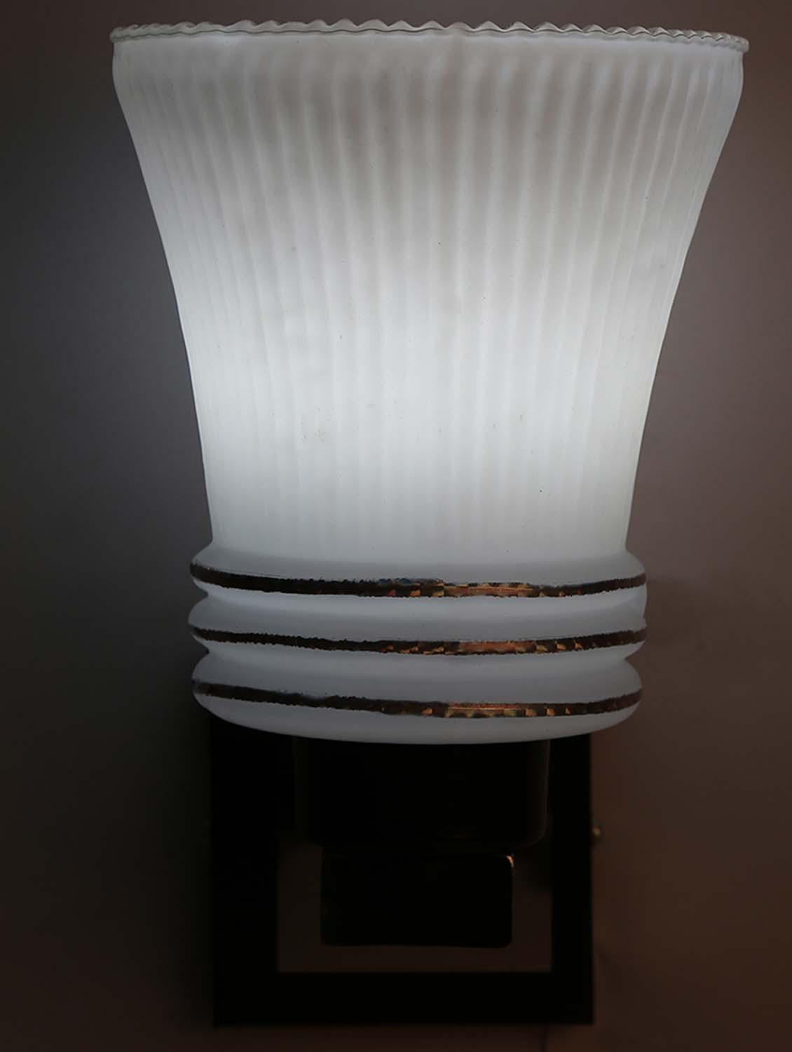 wall lamps - 10894760 - Zoom Image - 3