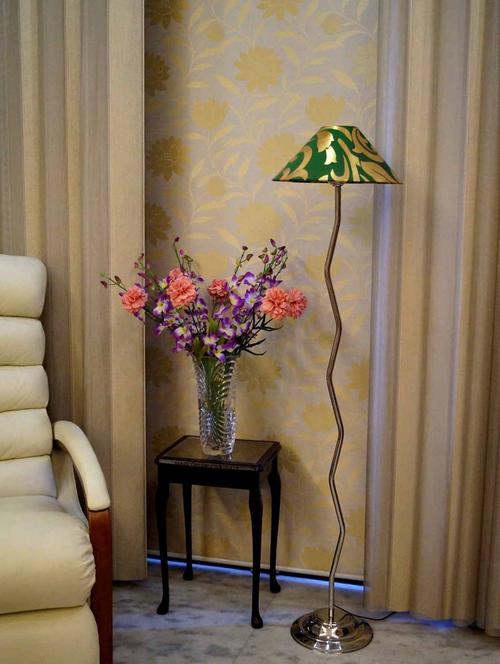 zig zag pure stell floor lamp with 13" pyramid shade- - 10896795 - Standard Image - 1