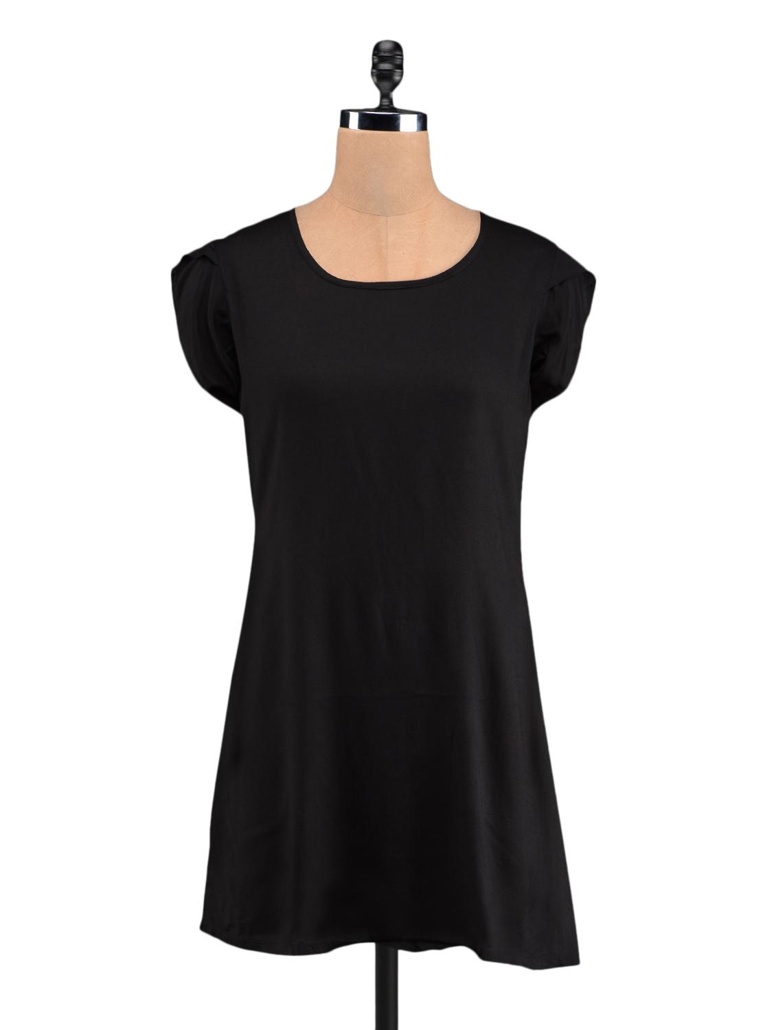 solid black cap sleeves rayon tunic - 1093840 - Zoom Image - 1