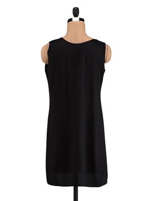solid black sleeveless rayon kurti - 1093841 - Standard Image - 3