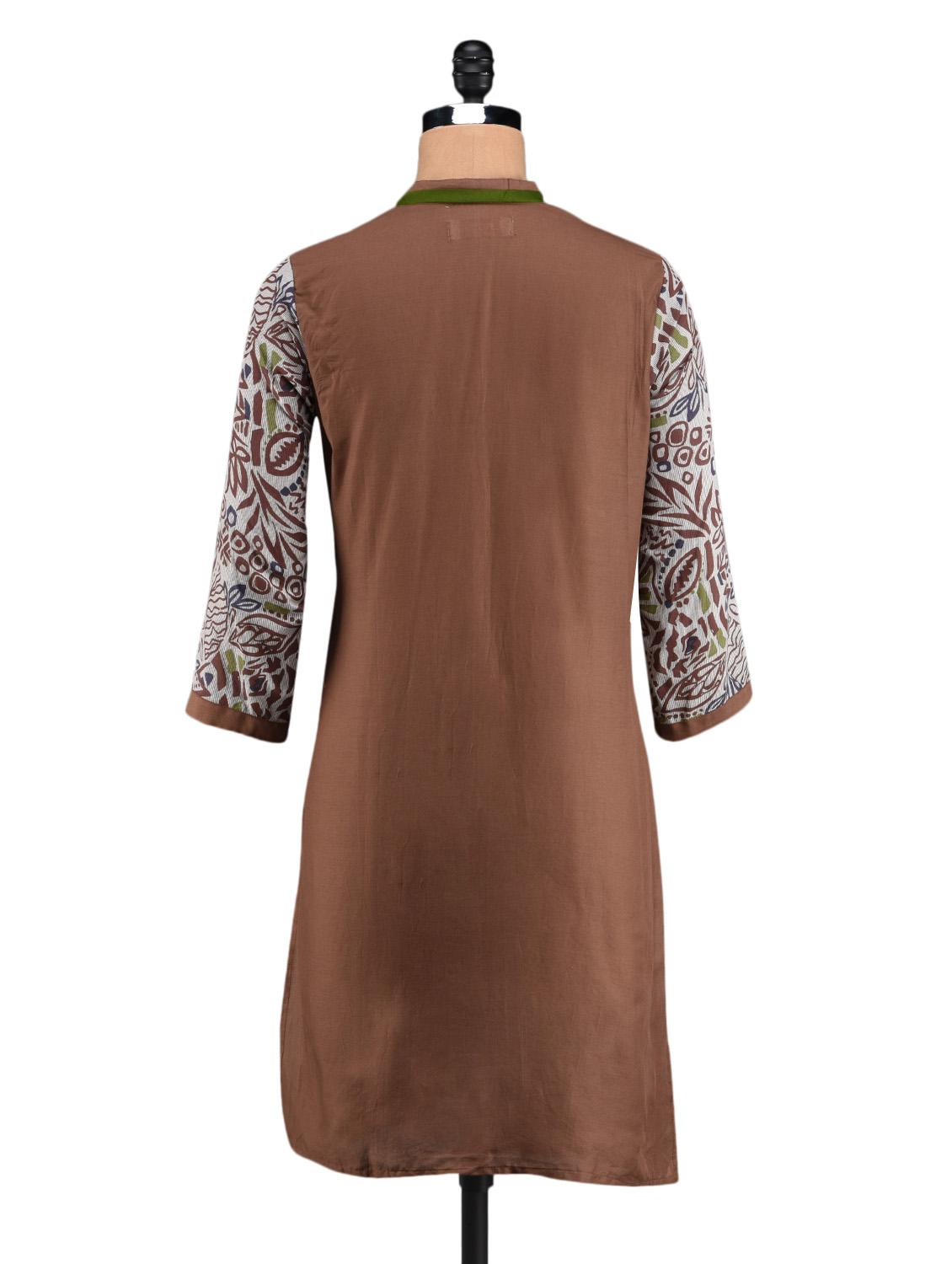 printed sleeves brown cotton kurti - 1093856 - Zoom Image - 3