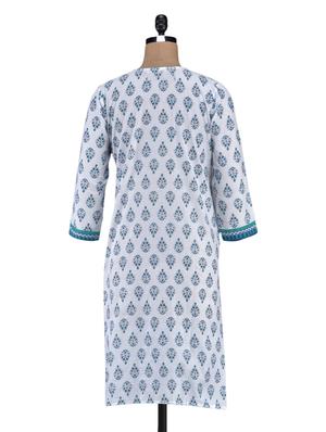 quarter sleeve block printed cotton kurta - 1094169 - Standard Image - 3
