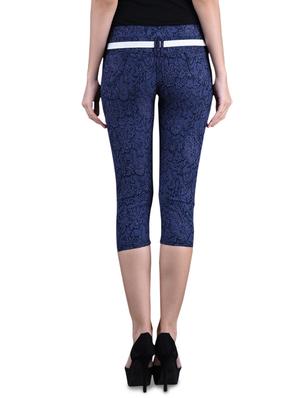 floral print blue cotton lycra capri - 1095773 - Standard Image - 3