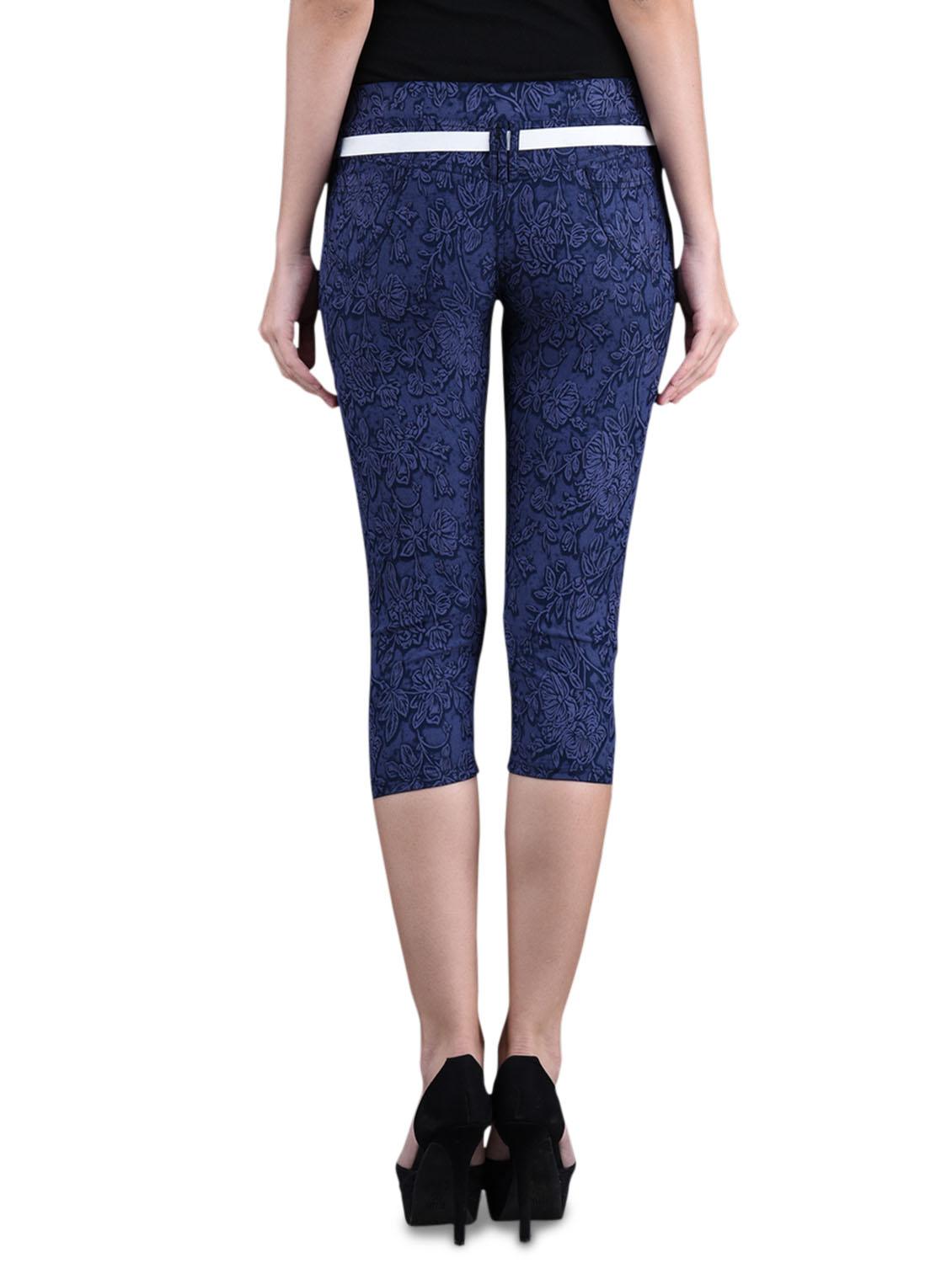 floral print blue cotton lycra capri - 1095773 - Zoom Image - 3
