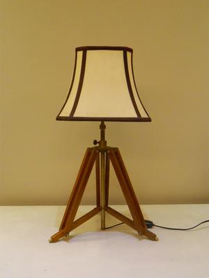 tripod table lamp in mango wood with fabric shade - 11106756 - Standard Image - 2