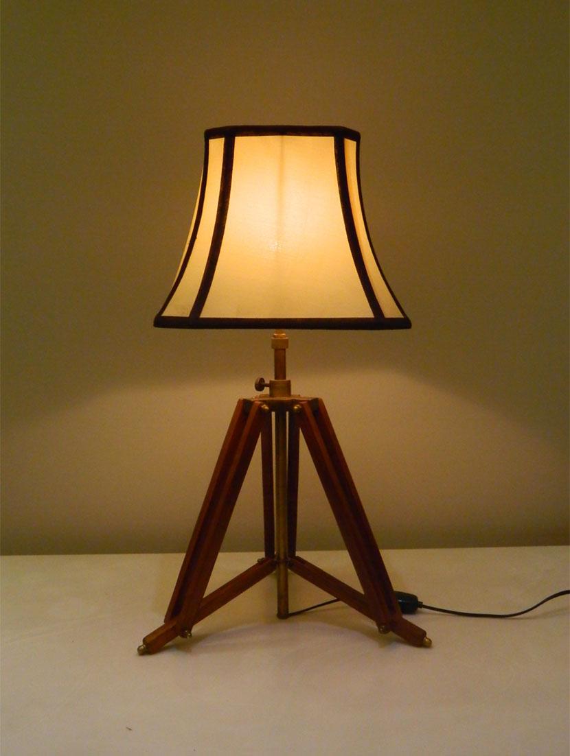 tripod table lamp in mango wood with fabric shade - 11106756 - Zoom Image - 1