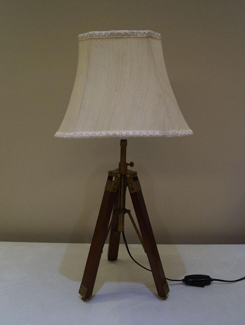 tripod table lamp in mango wood with fabric shade - 11106809 - Zoom Image - 2