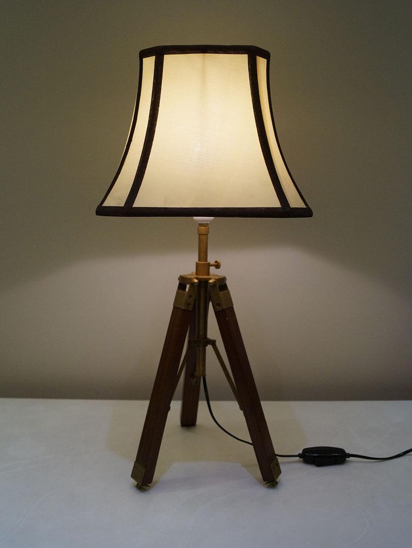 tripod table lamp in mango wood with fabric shade - 11106810 - Zoom Image - 1