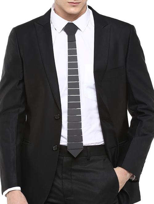black acrylic hex tie - 11113945 - Very Small Image - 1