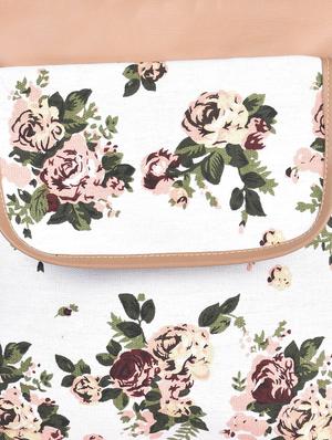 floral printed cream sling bag - 1118186 - Standard Image - 3