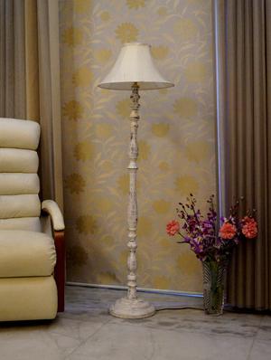 vintage white mango wood floor lamp with shade - 11190576 - Standard Image - 2