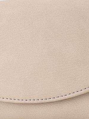 plain leatherette clutch bag - 1122536 - Standard Image - 4