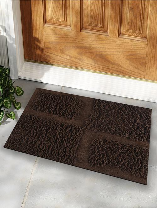dark brown bath textured bath rug - 1125916 - Standard Image - 1