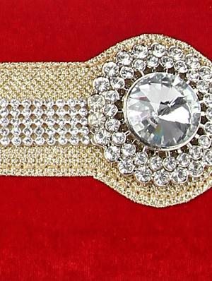 crystal strip embellished velvet clutch - 1125988 - Standard Image - 5