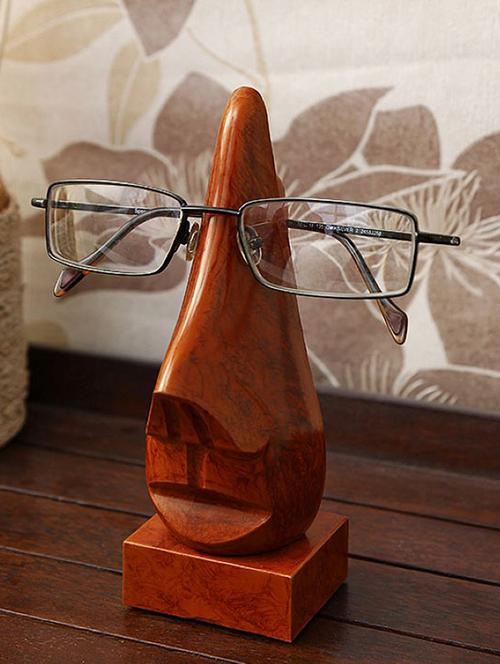 brown eye glass holder - 1129772 - Standard Image - 1