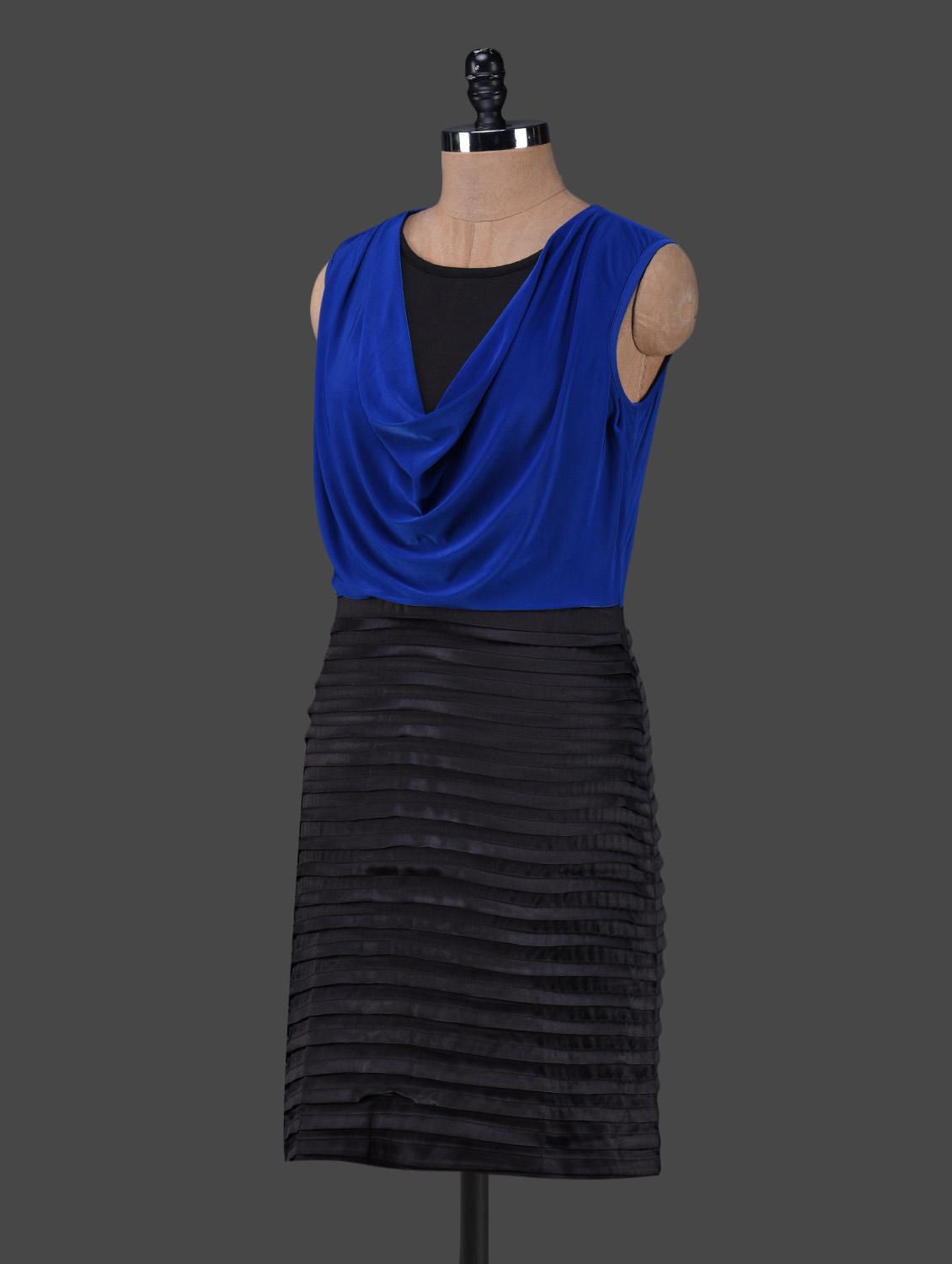 blue cowl neck black pleated dress - 1150056 - Zoom Image - 2