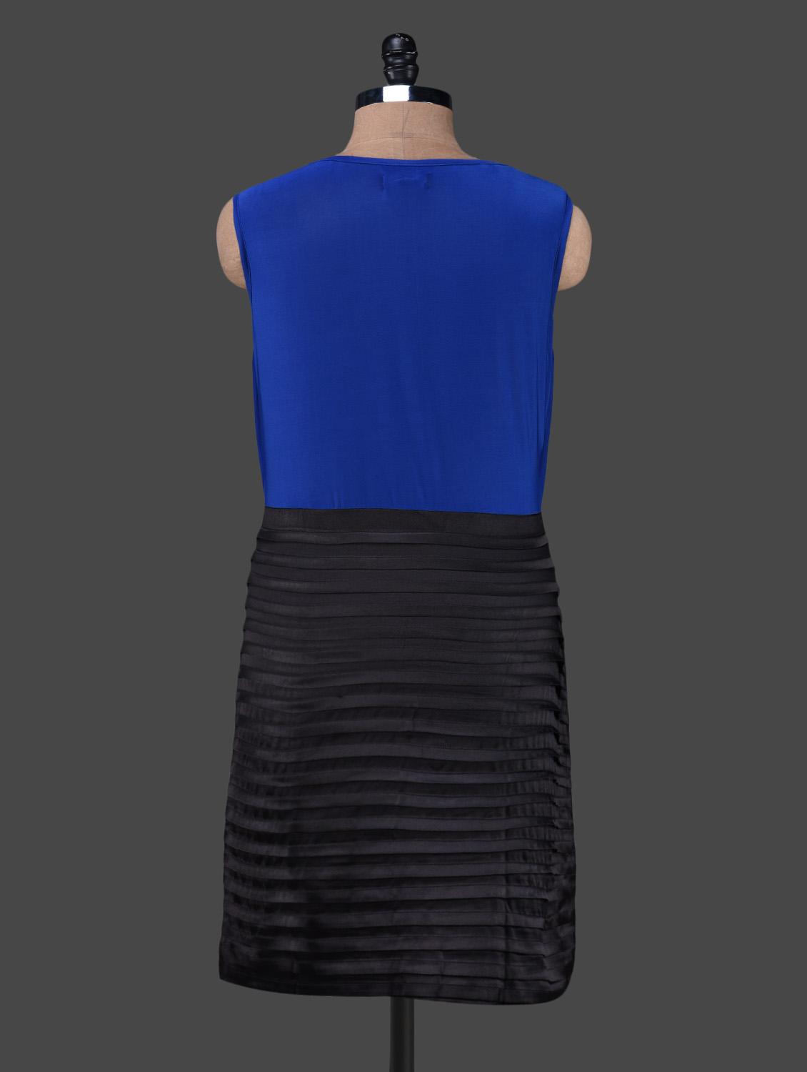 blue cowl neck black pleated dress - 1150056 - Zoom Image - 3