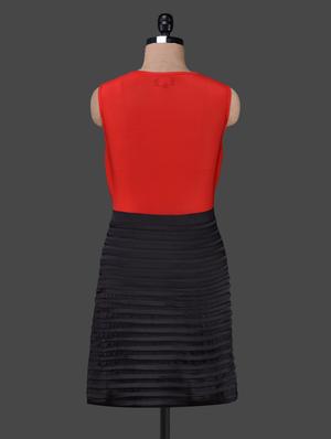 red cowl neck black pleated dress - 1150057 - Standard Image - 3
