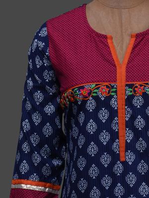 blue embroidered yoke printed cotton kurta - 1157339 - Standard Image - 4