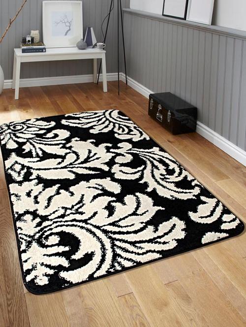 black polyester area rug - 11665429 - Standard Image - 1