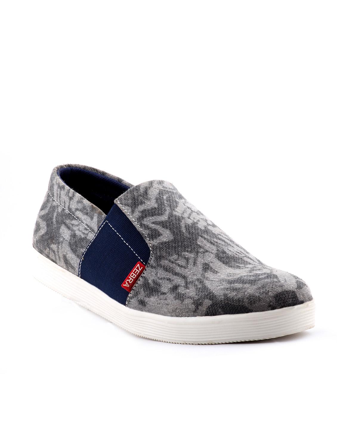blue shoe - 11671023 - Zoom Image - 1