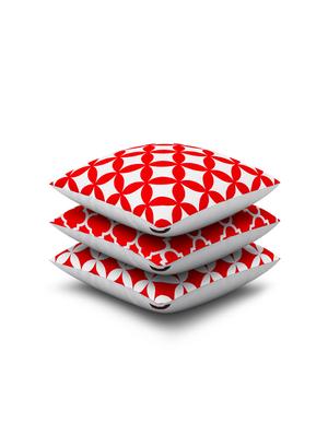 red cotton set of 3 cushion covers - 11697453 - Standard Image - 2