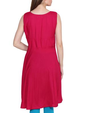 dark pink embroidered rayon kurta - 11785988 - Standard Image - 3