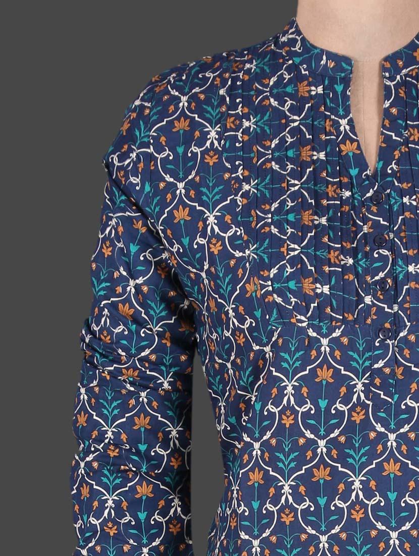 navy blue floral print pintuck top - 1184893 - Zoom Image - 4