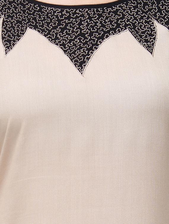 beige and black plain rayon straight kurta - 11916013 - Zoom Image - 4